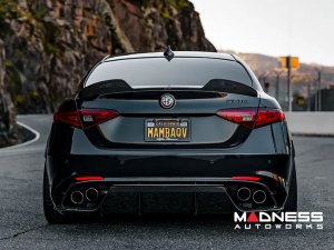 Alfa Romeo Giulia Trunk Spoiler - Carbon Fiber - GTA Style - Scratch & Dent